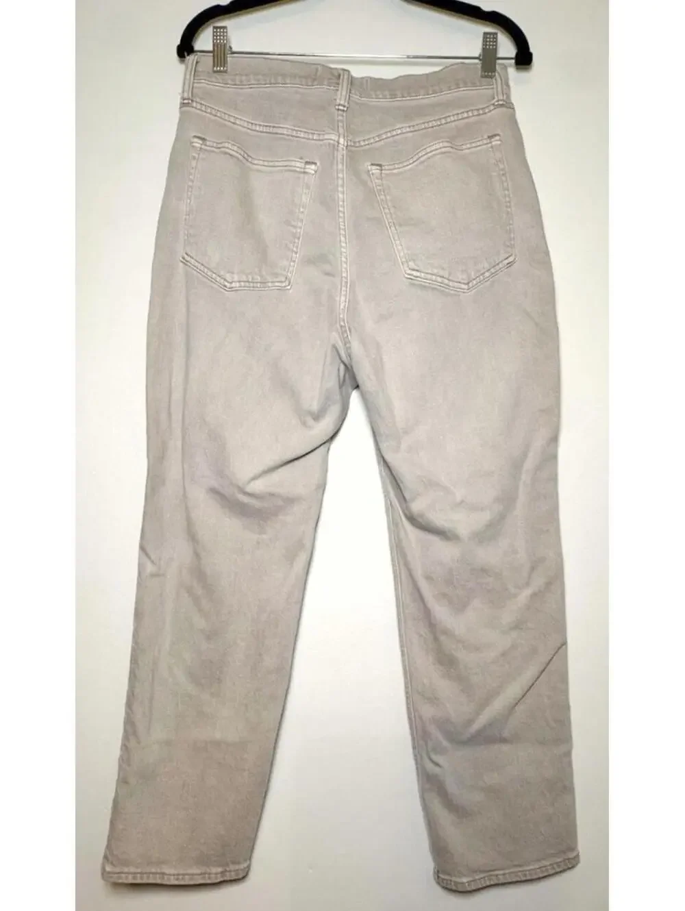 Abercrombie- Ultra High Rise Ankle Straight Jeans Curve Love - Size 30/10
